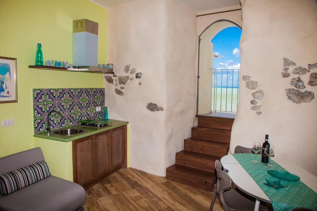 Balcone Sulla Spiaggia Чефалу Экстерьер фото